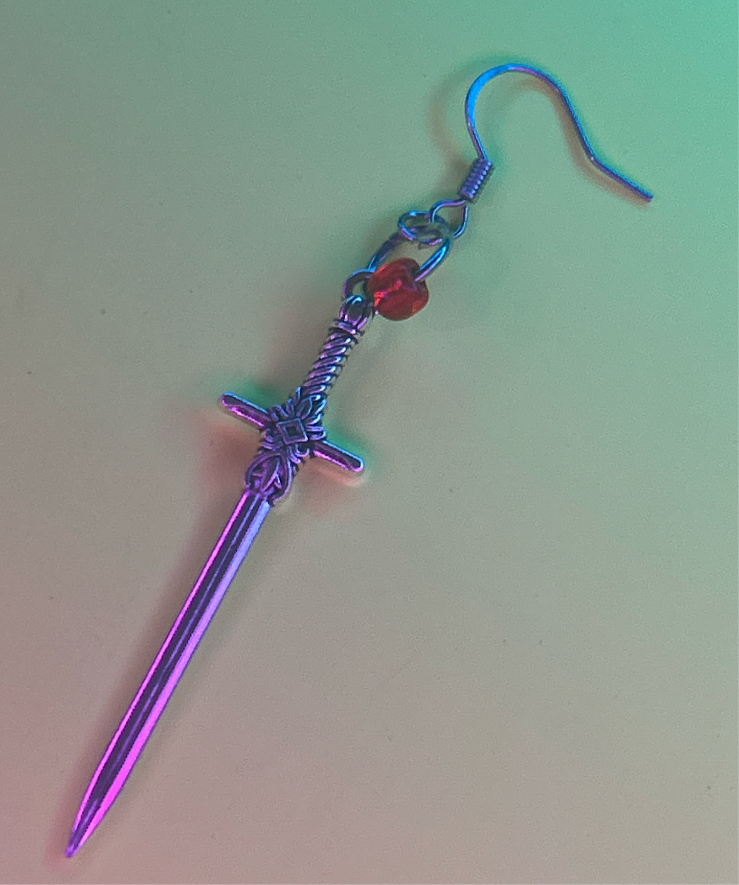 Evolution 03 - Sword Earring - Red