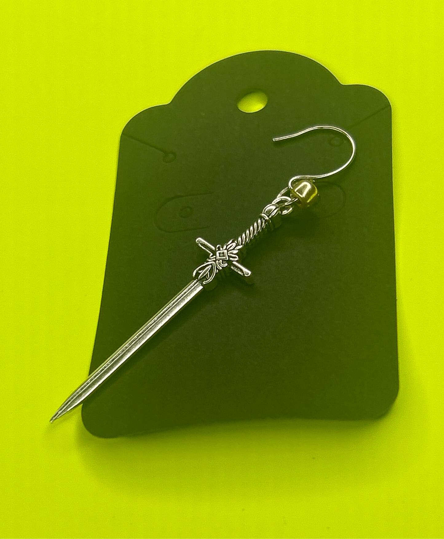 Evolution 02 - Sword Earring - Silver