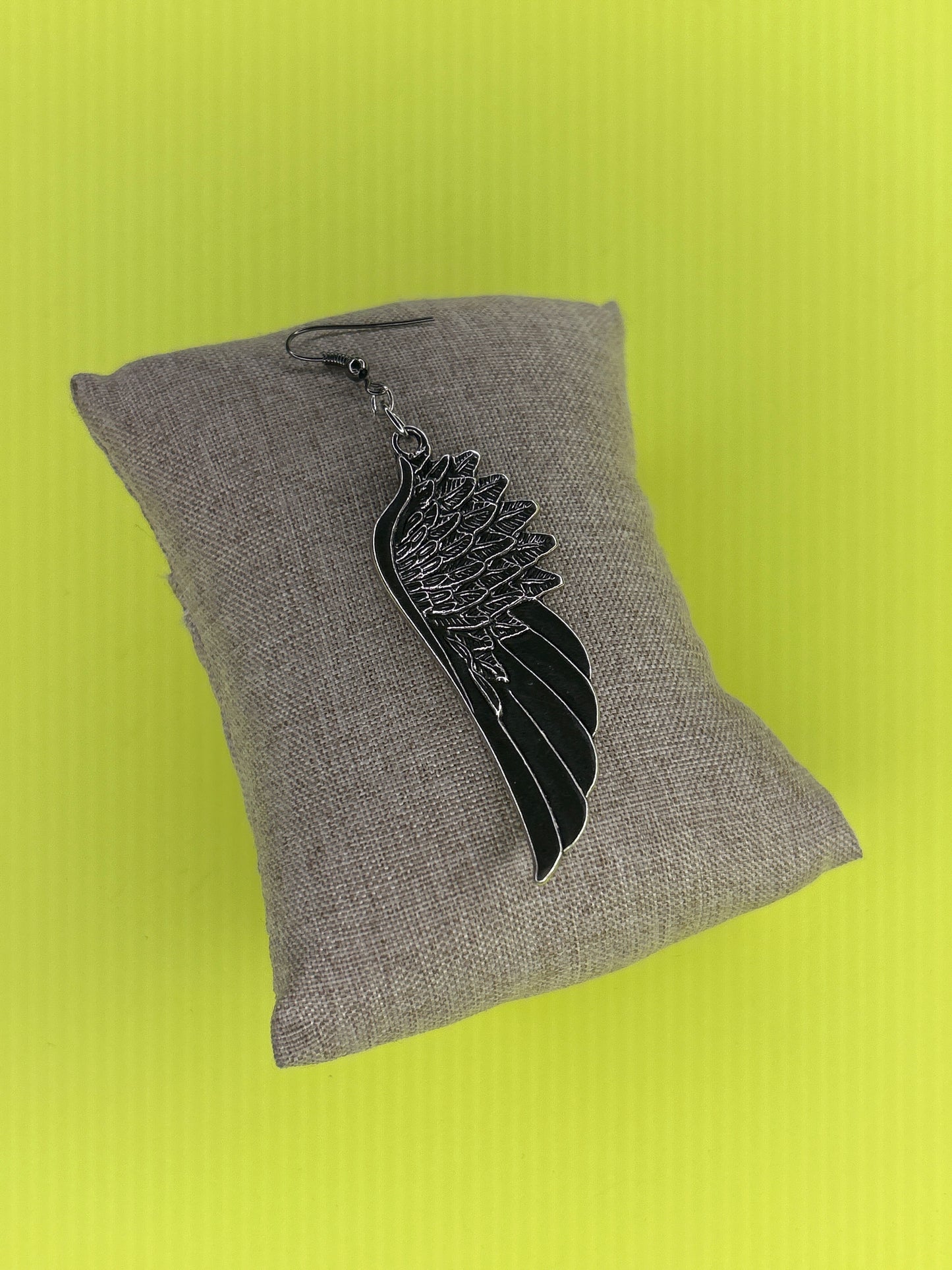 Evolution 07 - Big Silver Wing