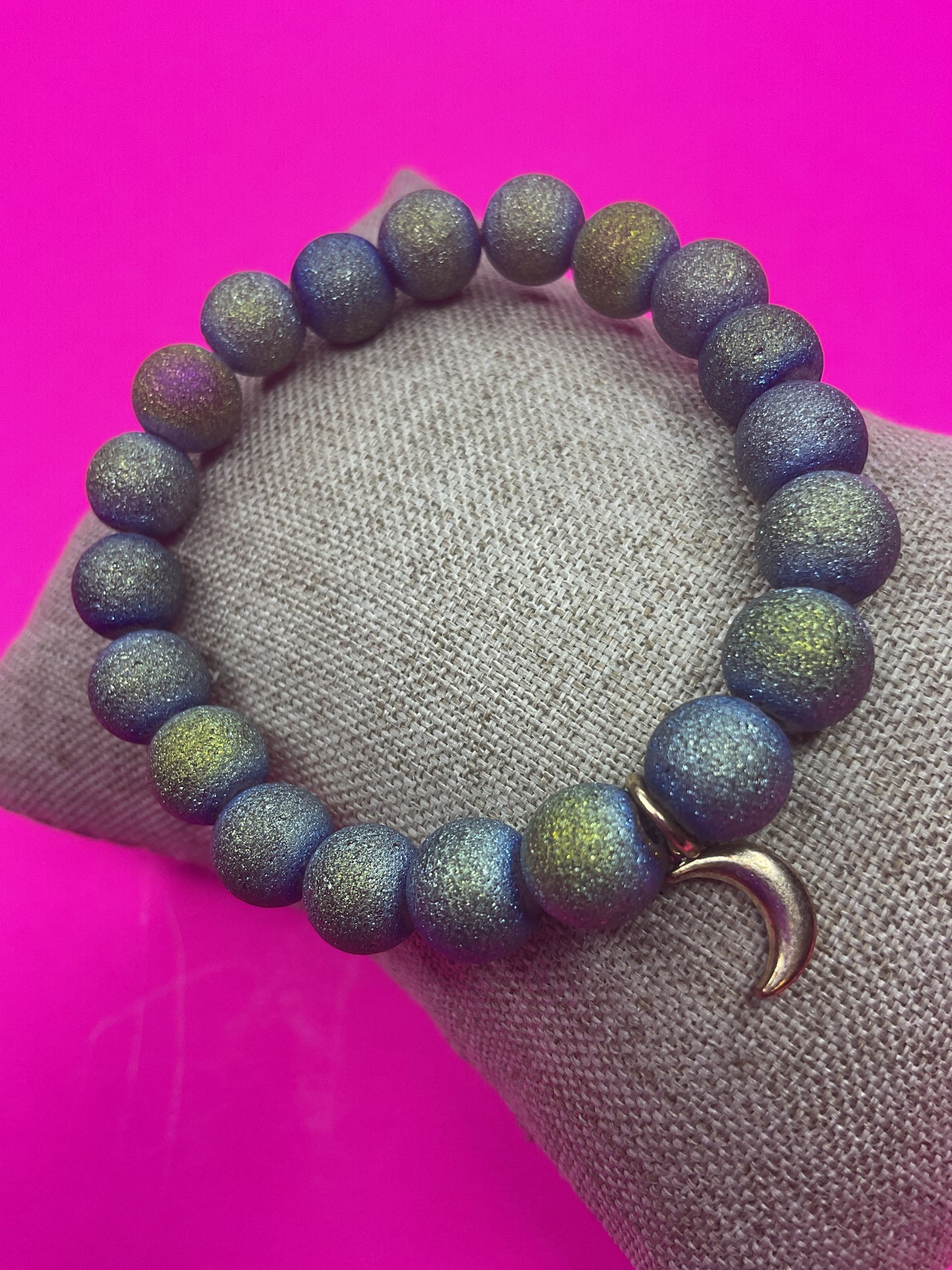 G Moon 01 (gold)