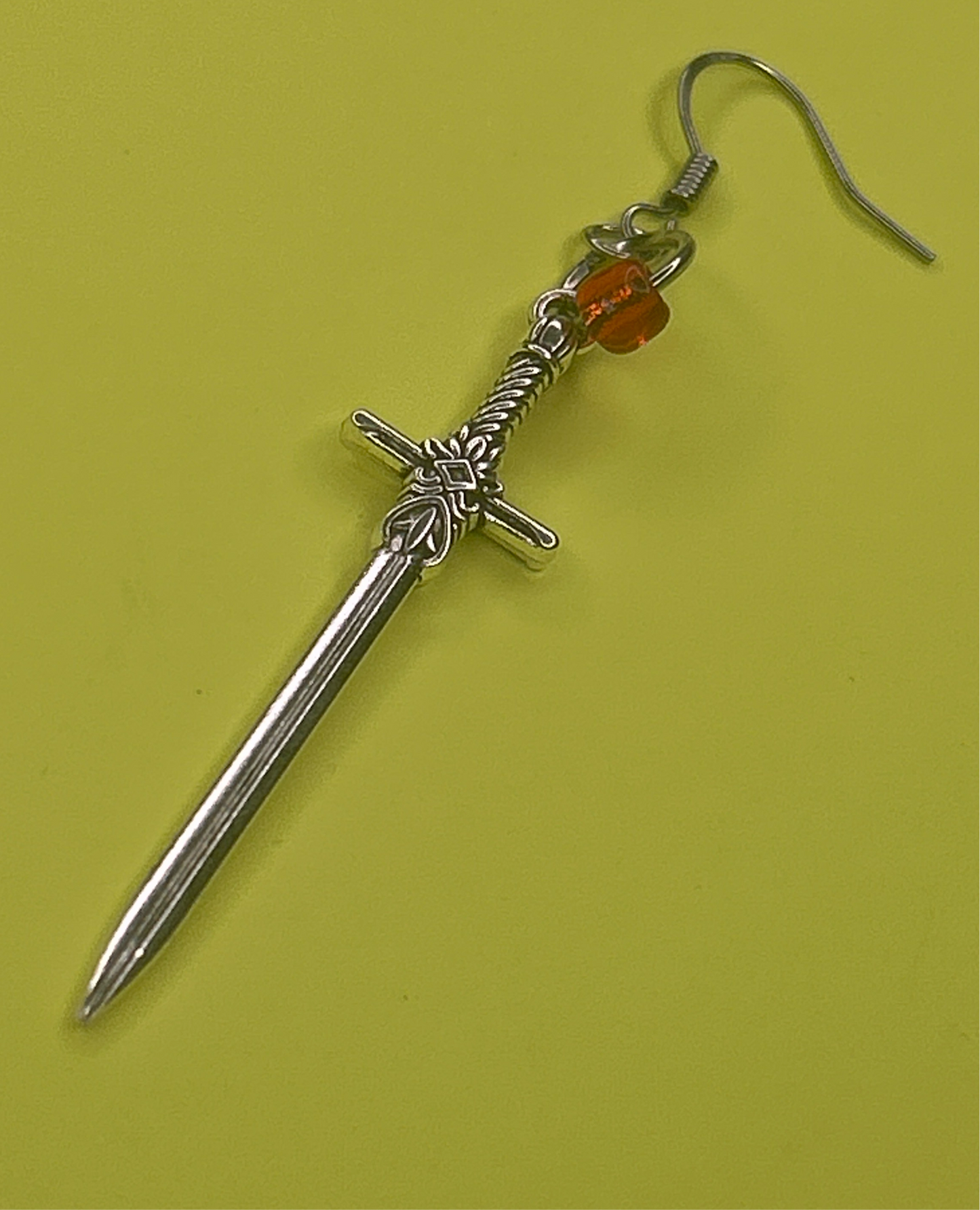 Evolution 03 - Sword Earring - Red