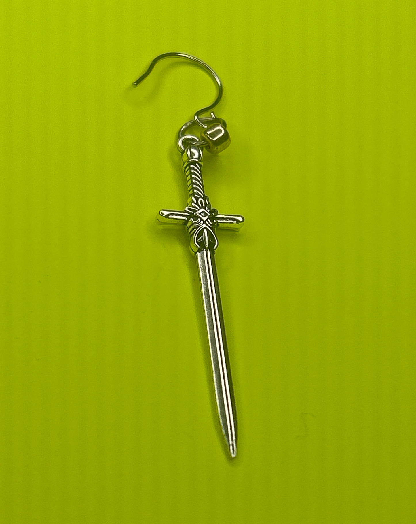 Evolution 02 - Sword Earring - Silver